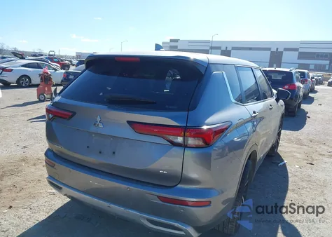 2022 Mitsubishi Outlander Black Edition S-Awc/Se 2.5 S-Awc/Se Launch Edition S-Awc z USA, uszkodzony, nr VIN JA4J4UA8XNZ016983